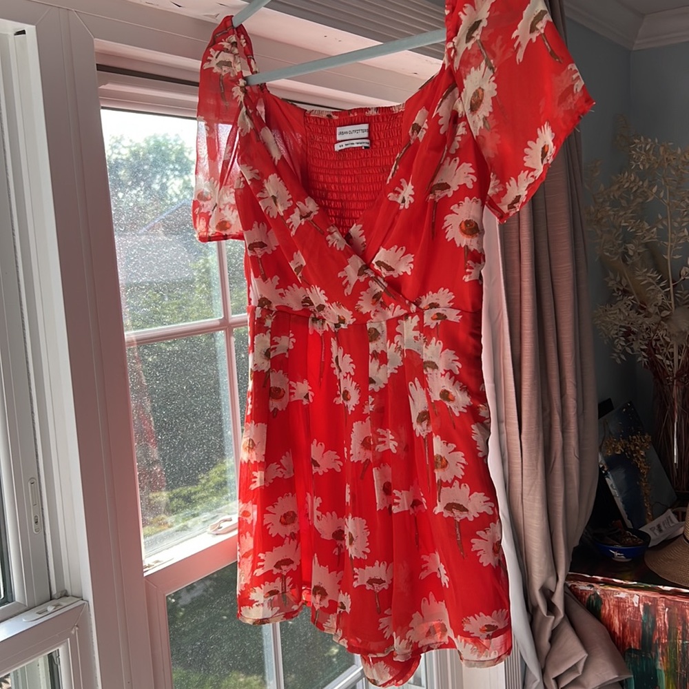Orange-red Urban Outfitters Floral Romper | sz M